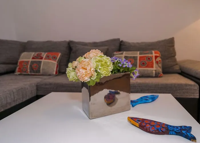 2 Bedroom Apartment/parking/market Appartamento